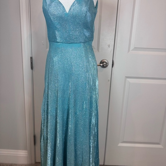 B Darlin Aqua Glitter Formal Gown | Holiday Party • Prom Winter Wedding Size 1/2 - Picture 2 of 12